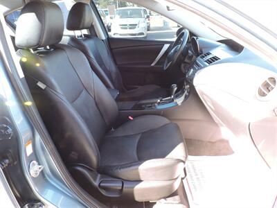 2011 Mazda Mazda3 s Grand Touring - Photo 10 - Lexington, NE 68850