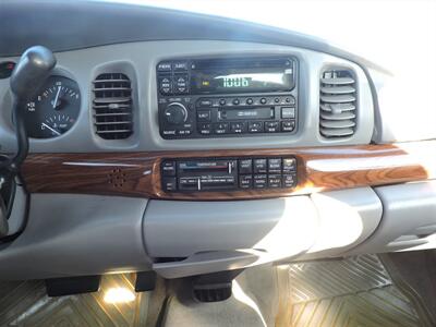 2001 Buick LeSabre Custom   - Photo 18 - Lexington, NE 68850