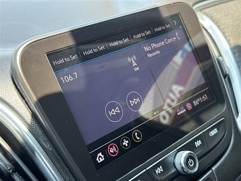2020 Chevrolet Malibu LT - Photo 17 - Lexington, NE 68850