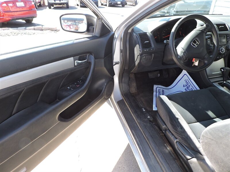 2003 Honda Accord EX w/Leather - Photo 13 - Lexington, NE 68850