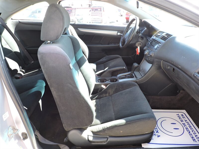 2003 Honda Accord EX w/Leather - Photo 10 - Lexington, NE 68850