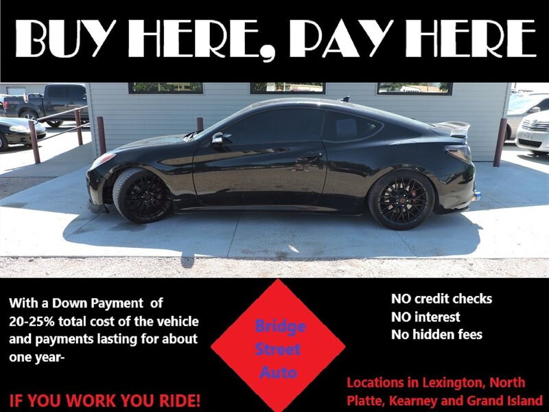 2011 Hyundai Genesis Coupe 2.0T Premium  