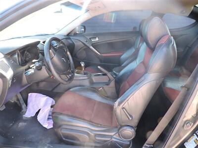 2011 Hyundai Genesis Coupe 2.0T Premium   - Photo 10 - Lexington, NE 68850