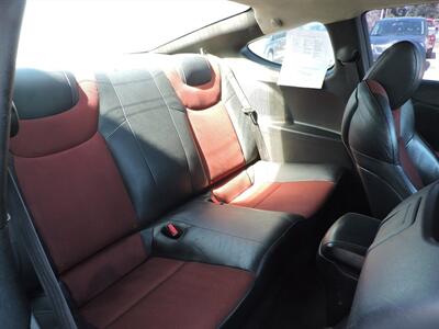 2011 Hyundai Genesis Coupe 2.0T Premium   - Photo 12 - Lexington, NE 68850