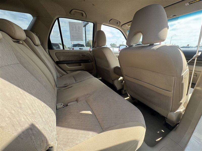 2006 Honda CR-V LX - Photo 9 - North Platte, NE 69101