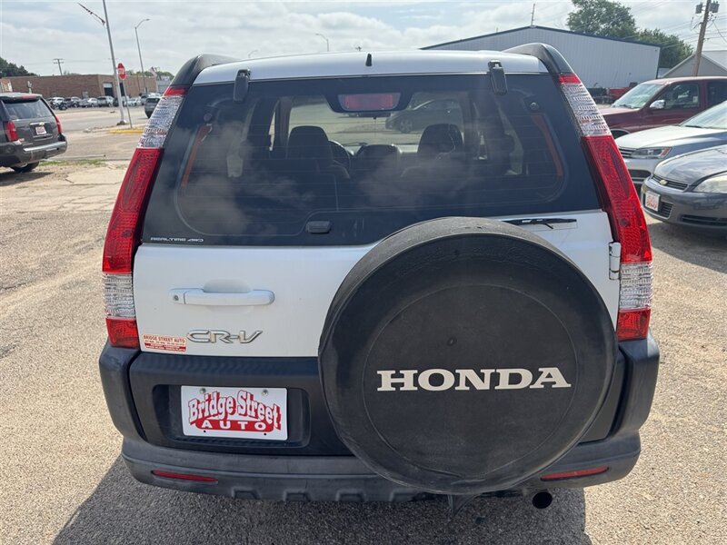 2006 Honda CR-V LX - Photo 7 - North Platte, NE 69101