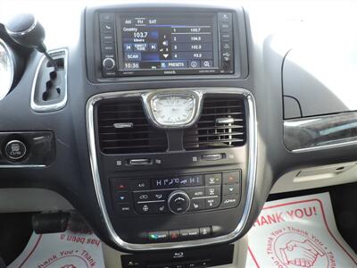 2013 Chrysler Town & Country Touring-L   - Photo 20 - Lexington, NE 68850
