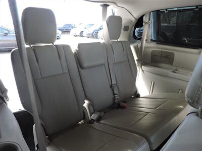 2013 Chrysler Town & Country Touring-L   - Photo 12 - Lexington, NE 68850