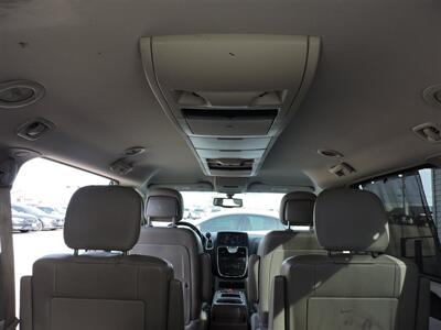 2013 Chrysler Town & Country Touring-L   - Photo 14 - Lexington, NE 68850