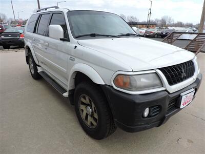 2002 Mitsubishi Montero LTD   - Photo 4 - Grand Island, NE 68801