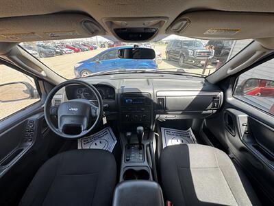 2003 Jeep Grand Cherokee Laredo   - Photo 10 - Lexington, NE 68850