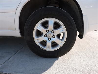 2002 Toyota Highlander   - Photo 8 - Lexington, NE 68850