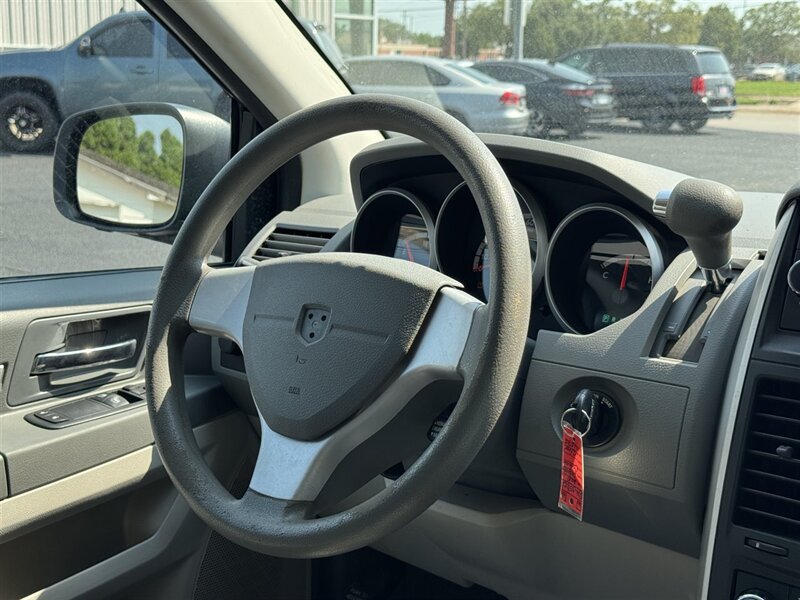 2010 Dodge Grand Caravan SE - Photo 3 - Kearney, NE 68847