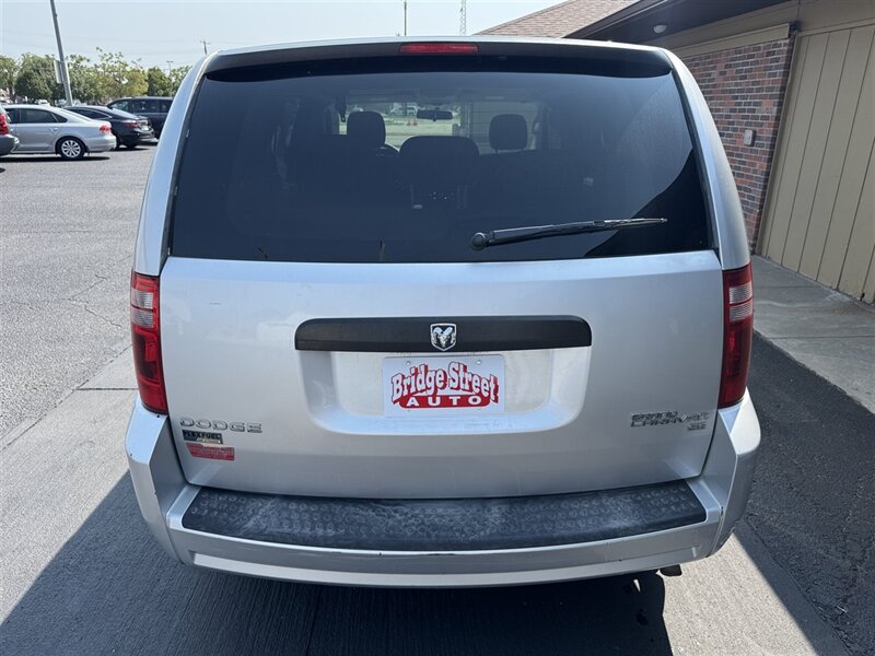 2010 Dodge Grand Caravan SE - Photo 7 - Kearney, NE 68847