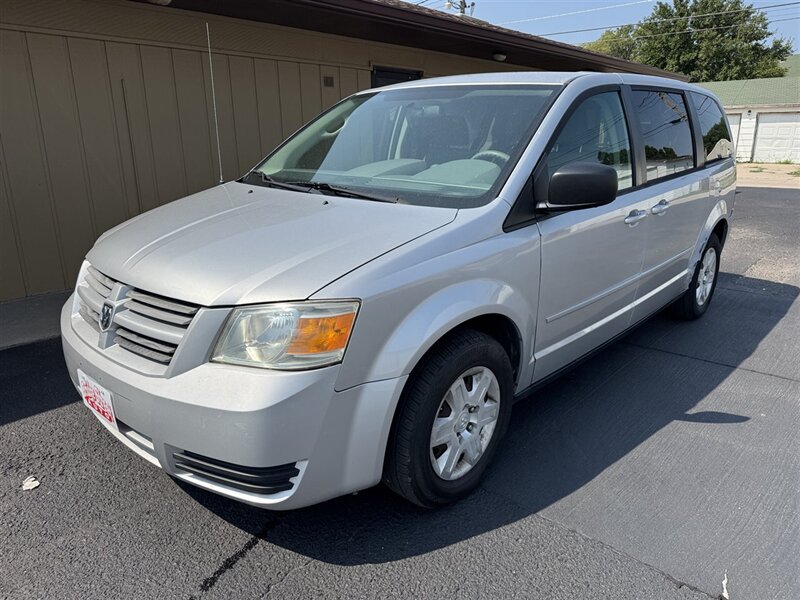 2010 Dodge Grand Caravan SE - Photo 5 - Kearney, NE 68847