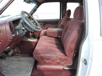 1996 Chevrolet C1500 Cheyenne   - Photo 9 - Kearney, NE 68847