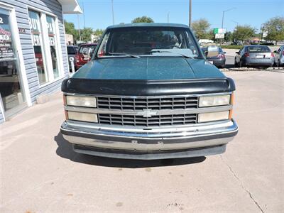 1993 Chevrolet C1500 Cheyenne   - Photo 3 - Grand Island, NE 68801