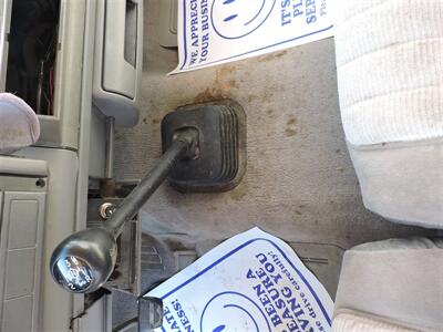 1993 Chevrolet C1500 Cheyenne   - Photo 15 - Grand Island, NE 68801