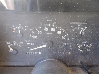 1993 Chevrolet C1500 Cheyenne   - Photo 13 - Grand Island, NE 68801