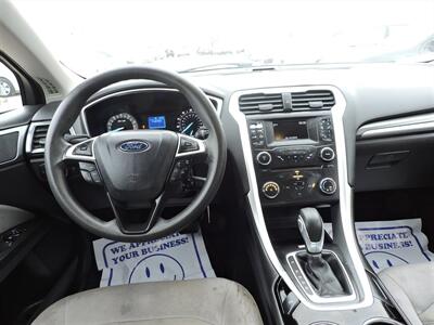 2014 Ford Fusion S   - Photo 10 - Lexington, NE 68850