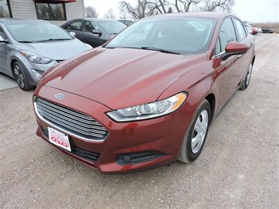 2014 Ford Fusion S  