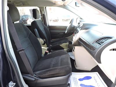 2015 Dodge Grand Caravan American Value Packa - Photo 10 - Lexington, NE 68850