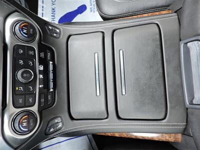 2015 Chevrolet Suburban LTZ   - Photo 20 - Lexington, NE 68850