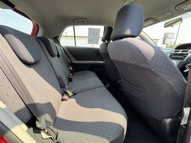 2009 Toyota Yaris S - Photo 10 - Kearney, NE 68847