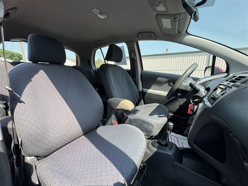 2009 Toyota Yaris S - Photo 9 - Kearney, NE 68847