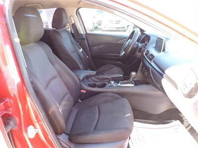 2016 Mazda Mazda3 i Sport   - Photo 10 - Lexington, NE 68850