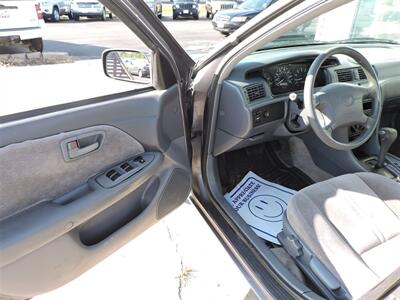 1998 Toyota Camry CE   - Photo 15 - Grand Island, NE 68801