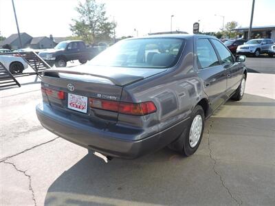 1998 Toyota Camry CE   - Photo 5 - Grand Island, NE 68801