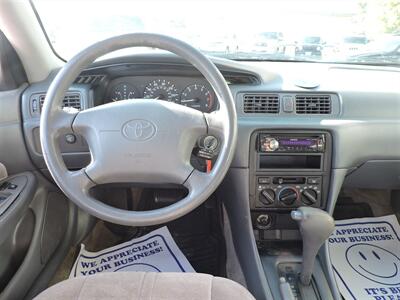 1998 Toyota Camry CE   - Photo 13 - Grand Island, NE 68801
