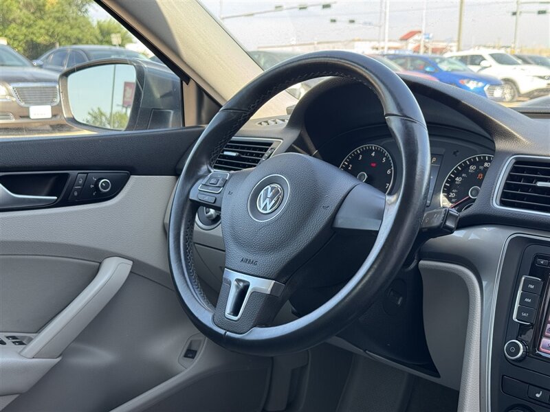 2015 Volkswagen Passat 1.8T Limited Edition - Photo 3 - Lexington, NE 68850