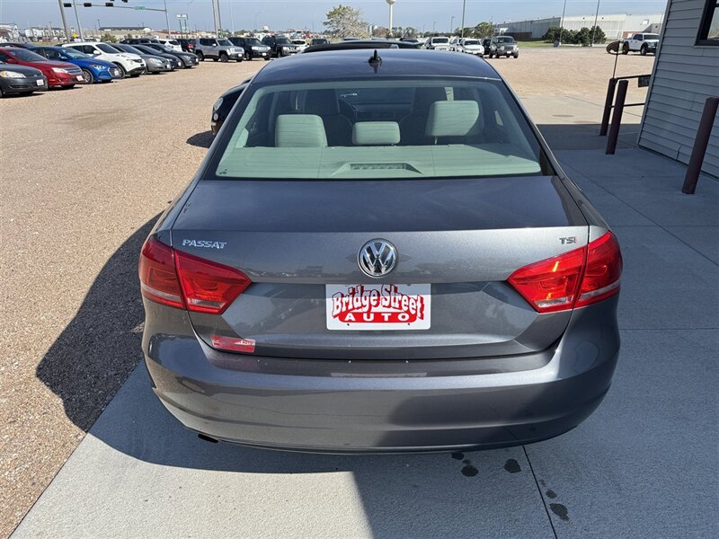2015 Volkswagen Passat 1.8T Limited Edition - Photo 7 - Lexington, NE 68850