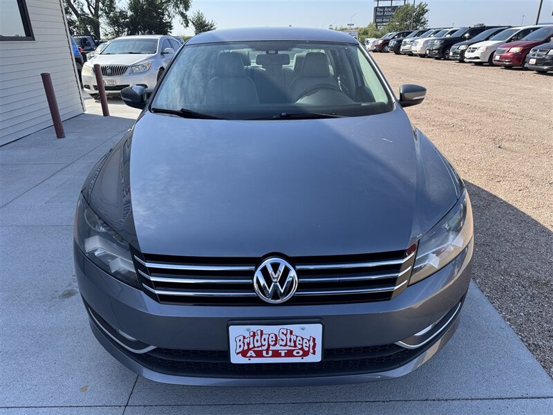 2015 Volkswagen Passat 1.8T Limited Edition - Photo 4 - Lexington, NE 68850