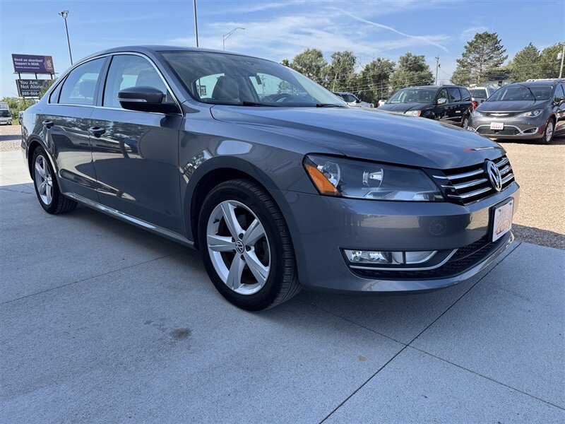 2015 Volkswagen Passat 1.8T Limited Edition - Photo 2 - Lexington, NE 68850
