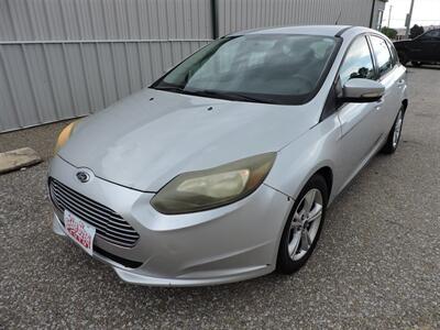 2014 Ford Focus SE   - Photo 2 - Grand Island, NE 68801