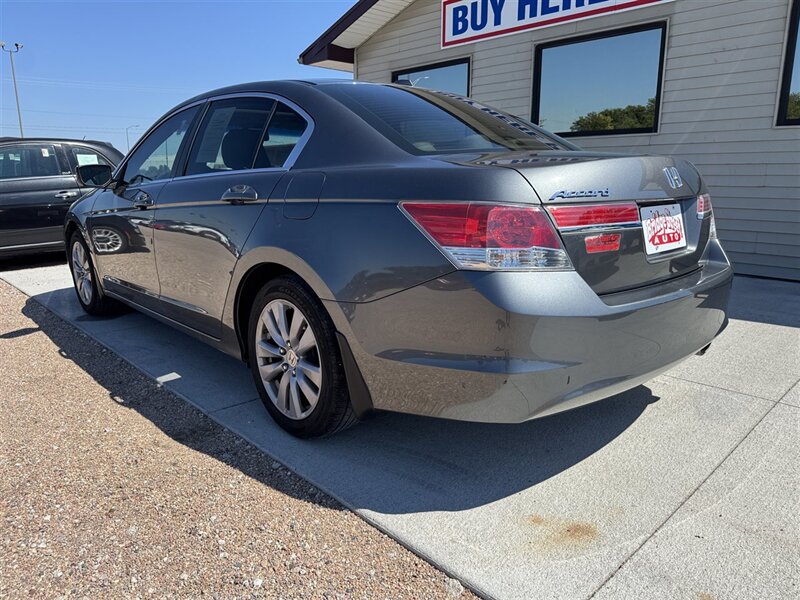2011 Honda Accord EX-L - Photo 8 - Lexington, NE 68850
