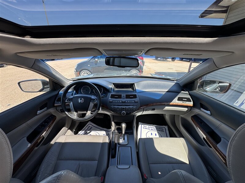 2011 Honda Accord EX-L - Photo 11 - Lexington, NE 68850
