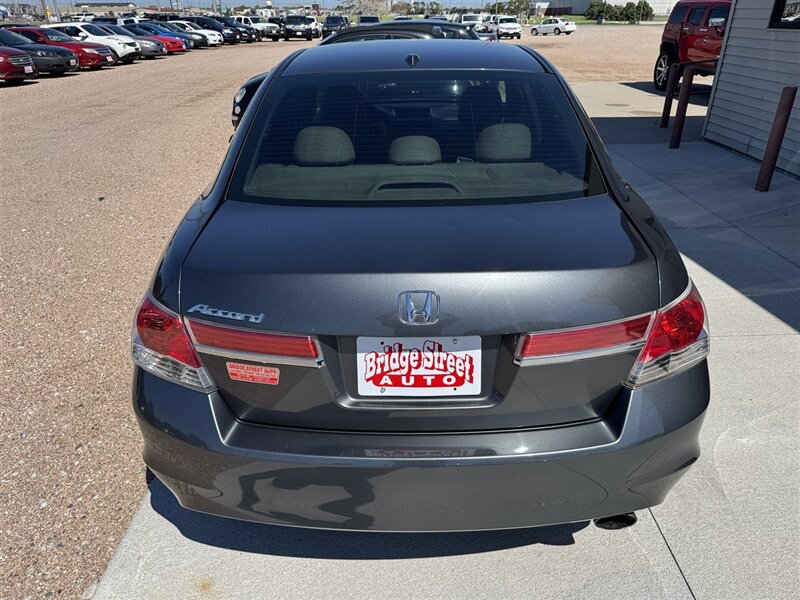 2011 Honda Accord EX-L - Photo 7 - Lexington, NE 68850
