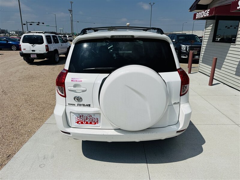 2006 Toyota RAV4 - Photo 7 - Lexington, NE 68850