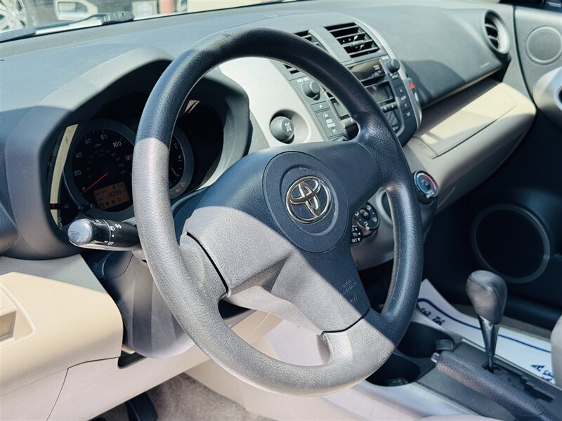 2006 Toyota RAV4 - Photo 3 - Lexington, NE 68850