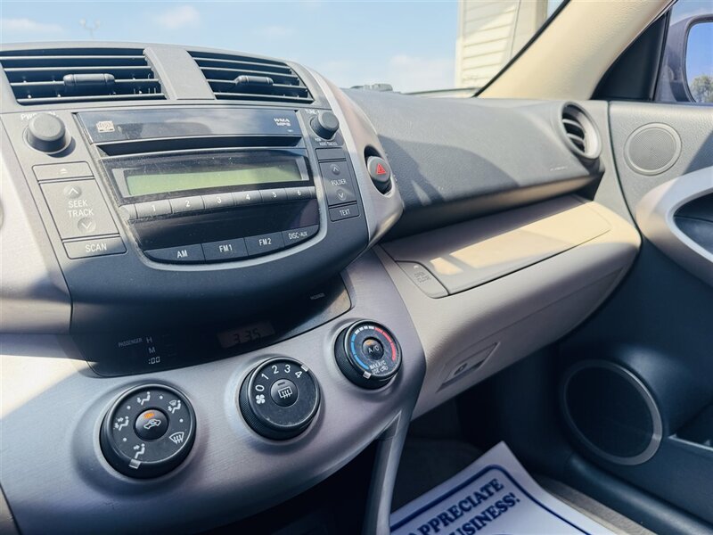 2006 Toyota RAV4 - Photo 16 - Lexington, NE 68850