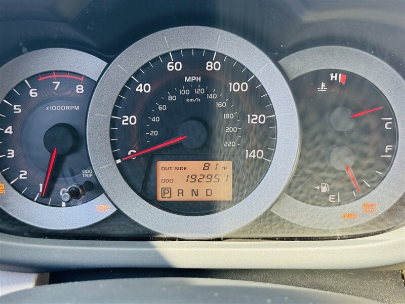 2006 Toyota RAV4 - Photo 13 - Lexington, NE 68850
