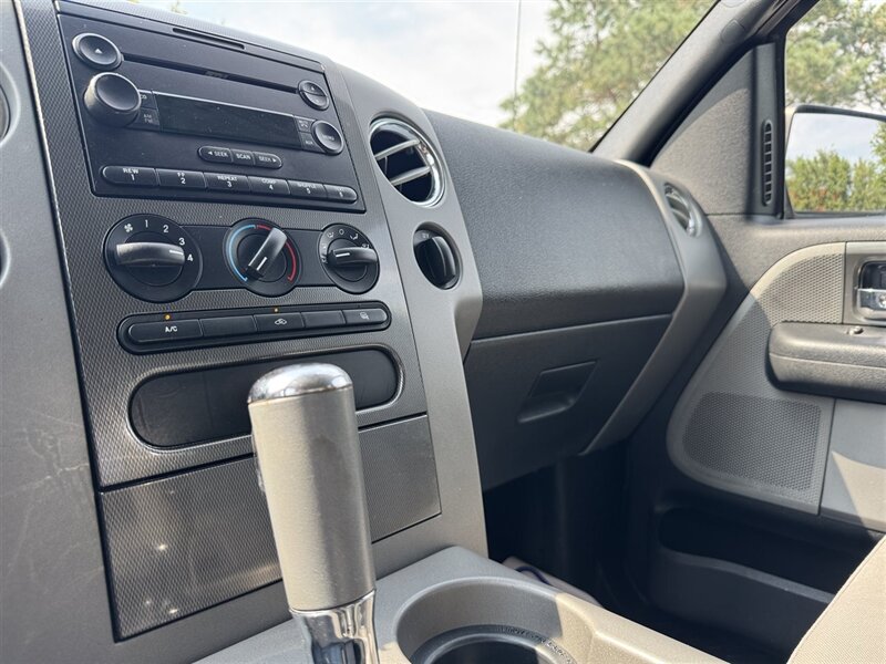 2006 Ford F-150 XLT - Photo 17 - Grand Island, NE 68801