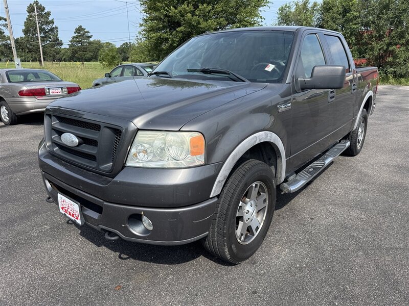 2006 Ford F-150 XLT - Photo 5 - Grand Island, NE 68801