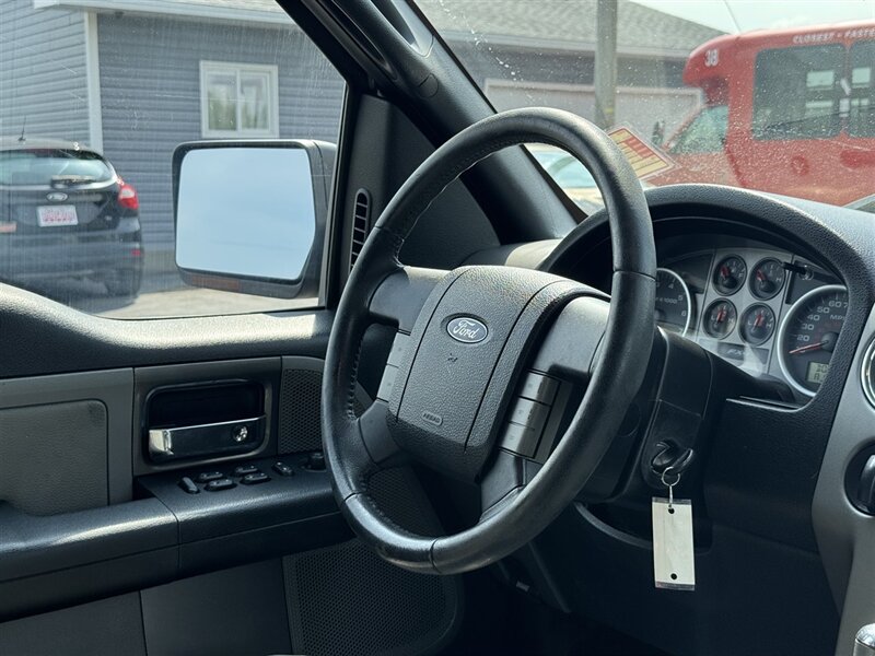 2006 Ford F-150 XLT - Photo 3 - Grand Island, NE 68801