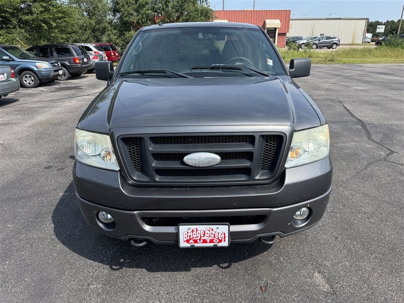 2006 Ford F-150 XLT - Photo 4 - Grand Island, NE 68801