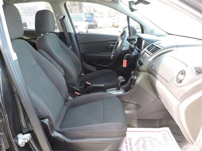 2016 Chevrolet Trax LS   - Photo 10 - Lexington, NE 68850